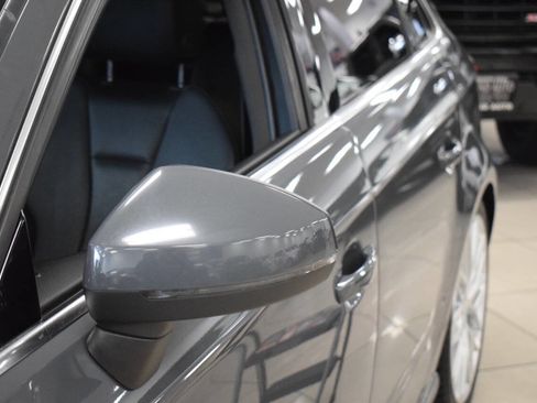 Used 2018 Audi A3 e-tron Premium Plus w/ Technology Package image 25