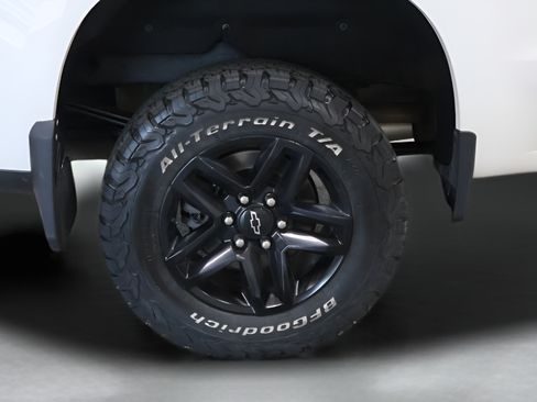 Used 2021 Chevrolet Silverado 1500 LT Trail Boss w/ Convenience Package II AWD/4WD image 31