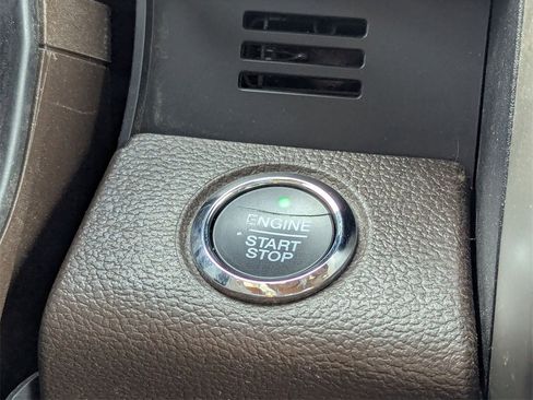 Used 2018 Ford F450 King Ranch w/ King Ranch Ultimate Package image 19