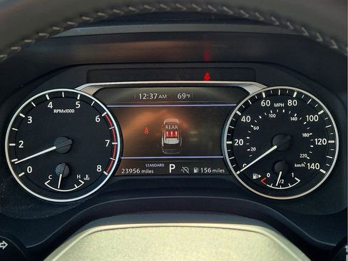 Used 2025 Nissan Rogue SV image 25