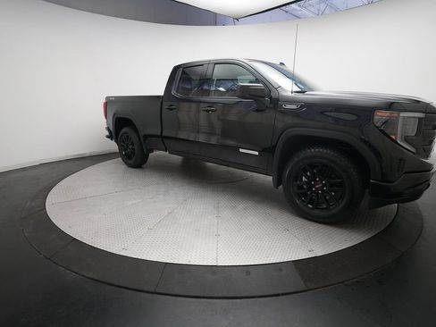 Used 2026 GMC Sierra 1500 Elevation AWD/4WD image 35