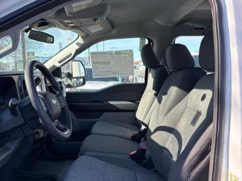 New 2026 Ford F250 XL w/ XL Chrome Package image 7