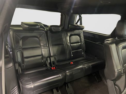 Used 2024 Lincoln Navigator L 4WD image 20