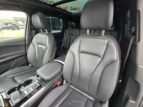 Used 2021 Audi Q7 3.0T Premium Plus w/ Premium Plus Package AWD/4WD image 24