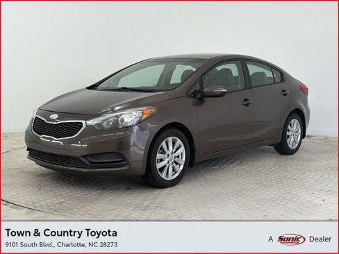 Used 2014 Kia Forte LX w/ Popular Package FWD image 1