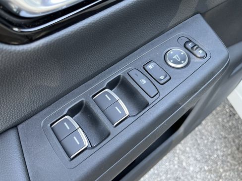 Used 2026 Honda CR-V EX-L image 15