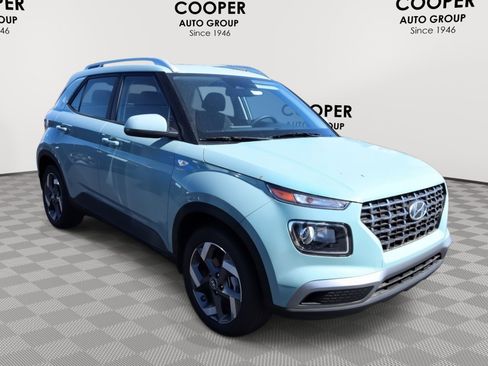New 2026 Hyundai Venue SEL FWD image 1