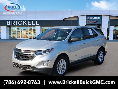 Used 2021 Chevrolet Equinox LS image 1