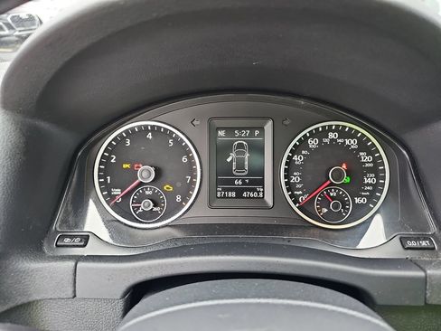 Used 2017 Volkswagen Tiguan Wolfsburg Edition FWD image 15