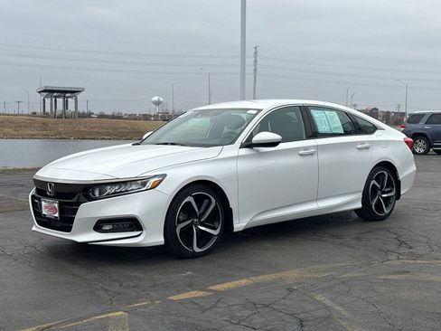 Certified 2018 Honda Accord Sport image 7