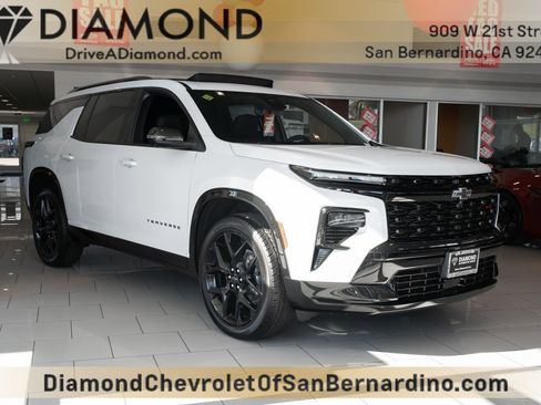 New 2026 Chevrolet Traverse RS image 1