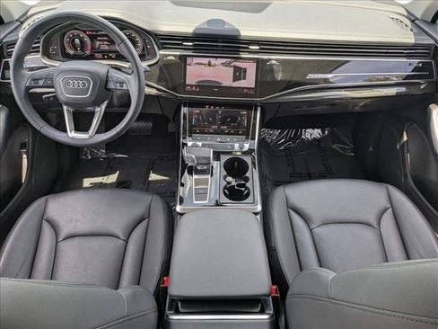 Used 2023 Audi Q7 2.0T Premium w/ Convenience Package AWD/4WD image 16