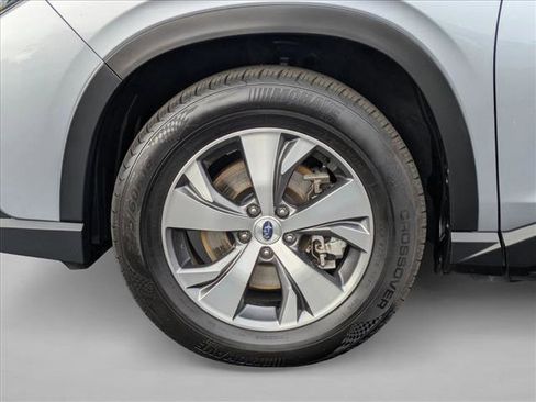 Certified 2024 Subaru Ascent Premium w/ Convenience Package image 23