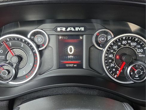 Used 2022 RAM 2500 Big Horn image 23