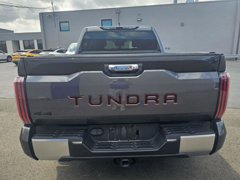 Used 2022 Toyota Tundra Limited image 4