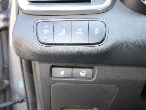 Used 2017 Kia Sorento SX FWD image 26