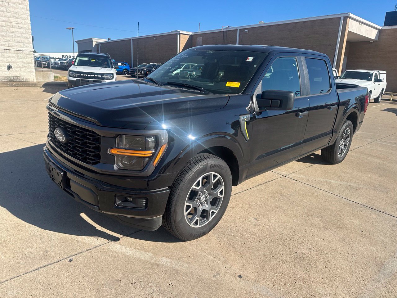 Used 2025 Ford F150 STX w/ Equipment Group 200A RWD image 1