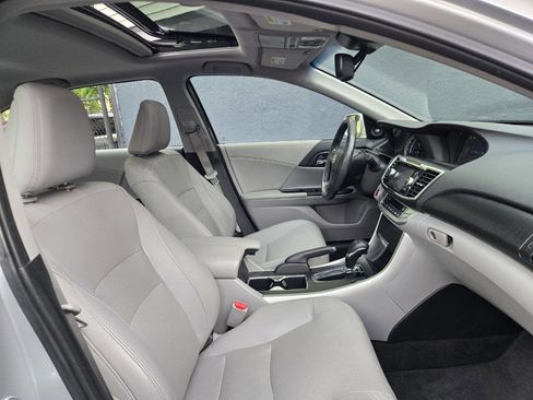 Used 2013 Honda Accord EX-L image 12