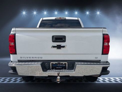 Used 2018 Chevrolet Silverado 1500 LT RWD image 4