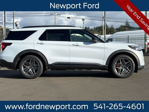 New 2026 Ford Explorer ST image 2