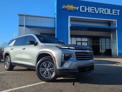 Certified 2026 Chevrolet Traverse LT w/ LPO, Floor Liner Package