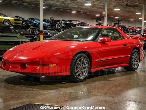 Used 1995 Pontiac Firebird Coupe image 37