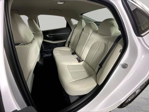 Certified 2025 Hyundai Sonata SE FWD image 21
