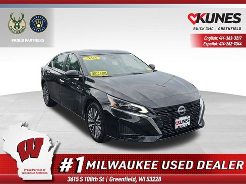 Used 2025 Nissan Altima 2.5 SV FWD image 1
