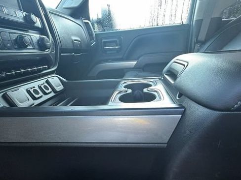 Used 2017 Chevrolet Silverado 2500 LTZ w/ Vortec Plus Package AWD/4WD image 26