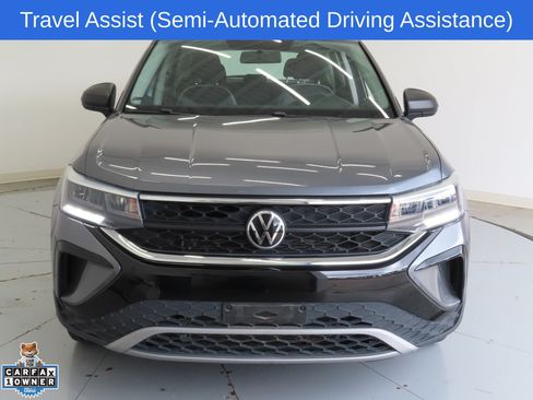 Used 2022 Volkswagen Taos S FWD image 9