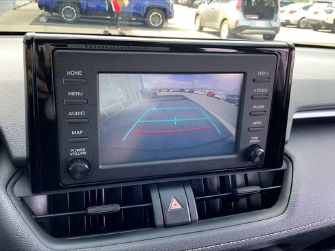 Used 2019 Toyota RAV4 LE w/ All Weather Liner Package image 28