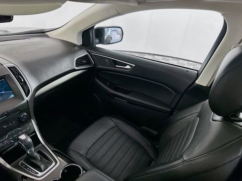 Used 2018 Ford Edge SEL w/ Equipment Group 201A FWD image 24