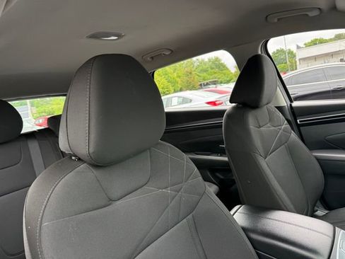Used 2023 Hyundai Tucson SE AWD/4WD image 32