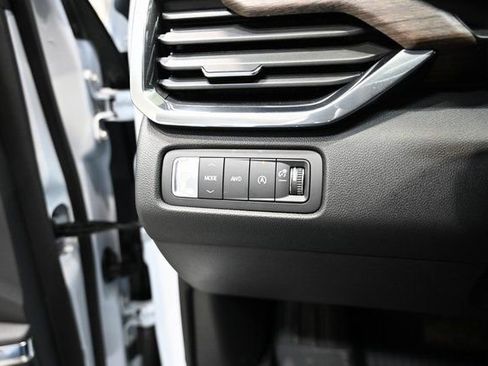 New 2026 GMC Acadia Denali Ultimate w/ LPO, Floor Liner Package image 27