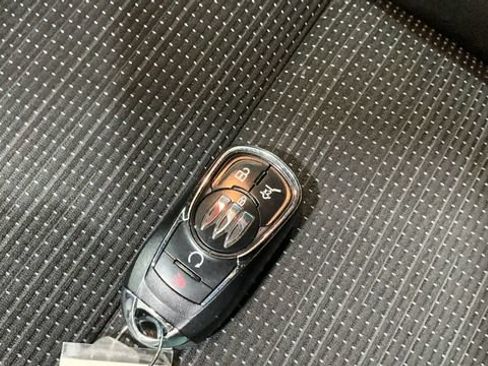 Used 2024 Buick Envista Preferred w/ Convenience I Package FWD image 26