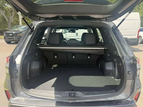 Used 2026 Subaru Forester Premium AWD/4WD image 9