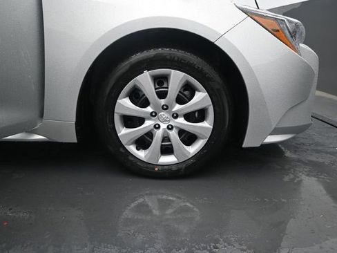 New 2026 Toyota Corolla LE FWD image 15