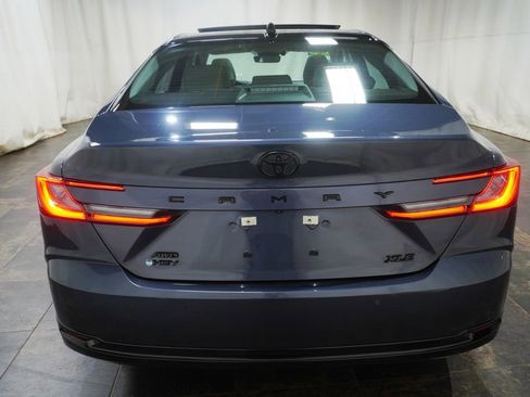 Used 2026 Toyota Camry XLE w/ Premium Plus Package AWD/4WD image 5