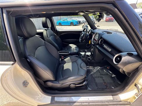 Used 2013 MINI Cooper S image 23