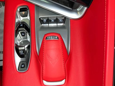 Used 2024 Chevrolet Corvette Stingray Premium Conv w/ Z51 Performance Package image 30