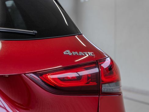 Used 2021 Mercedes-Benz GLA 250 4MATIC image 24