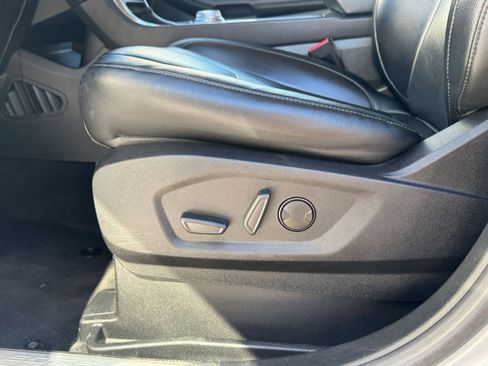 Used 2022 Ford Edge Titanium w/ Equipment Group 301A image 23