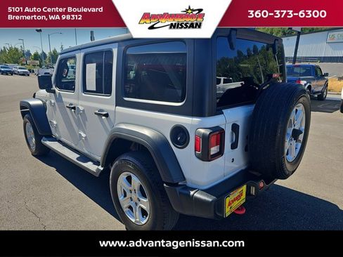 Used 2020 Jeep Wrangler Unlimited Sport S image 3