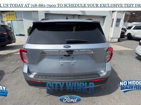 Certified 2022 Ford Explorer XLT w/ Equipment Group 202A AWD/4WD image 3