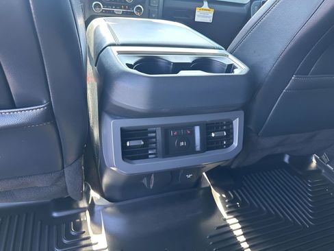 Used 2024 Ford F250 Lariat w/ Lariat Ultimate Package image 21