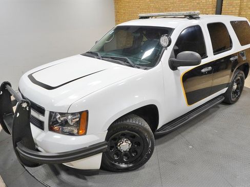Used 2012 Chevrolet Tahoe 2WD image 2