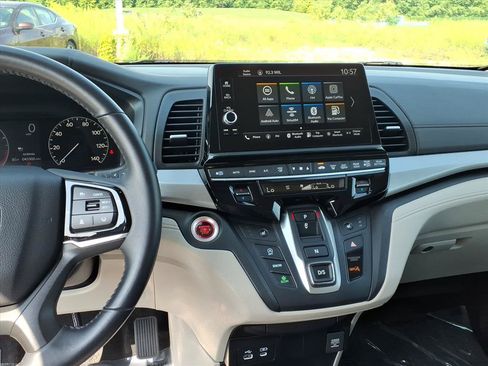 Used 2025 Honda Odyssey EX-L image 7