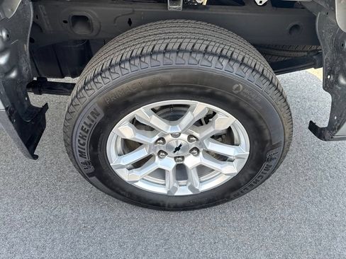 Used 2026 Chevrolet Silverado 1500 RST AWD/4WD image 12
