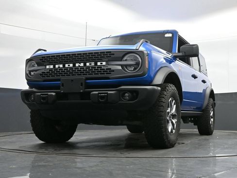 Used 2025 Ford Bronco Badlands AWD/4WD image 42