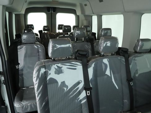 Used 2017 Ford Transit 350 XL image 14